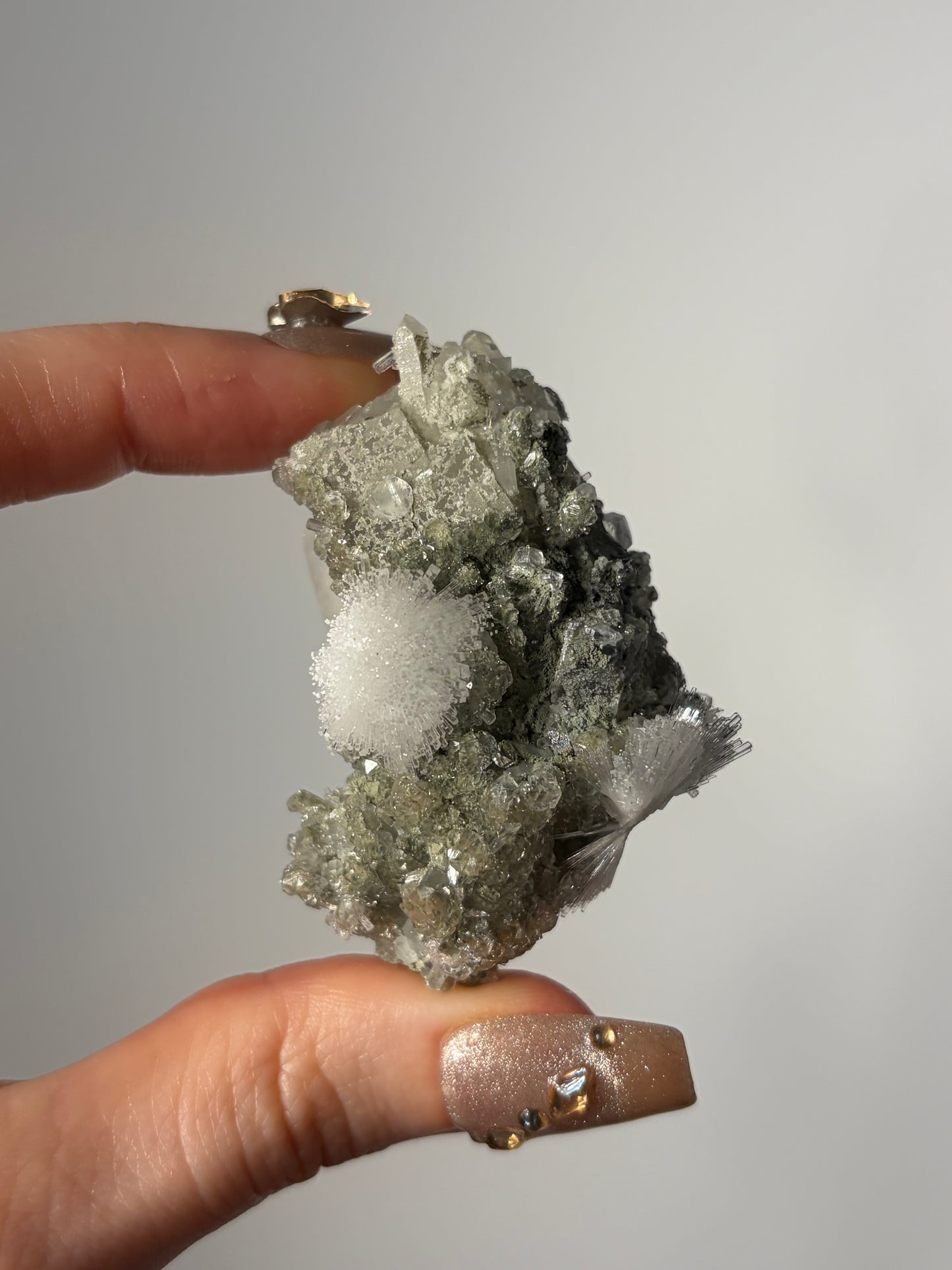 “Pole Star” Bowtie Natrolite Specimen with Quartz and Apophyllite Coated Rhombohedral Calcite K
