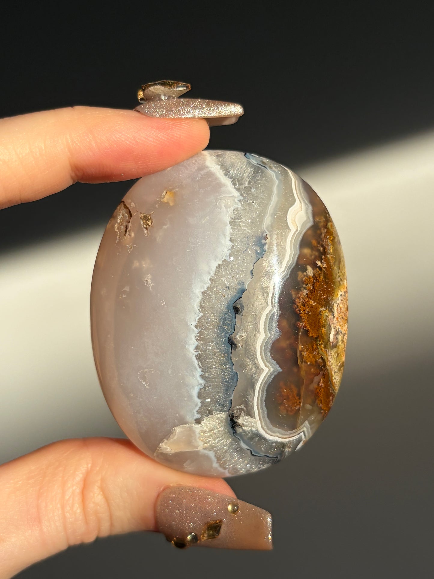 Nebula Agate Palmstone with Dendritic Inclusions K