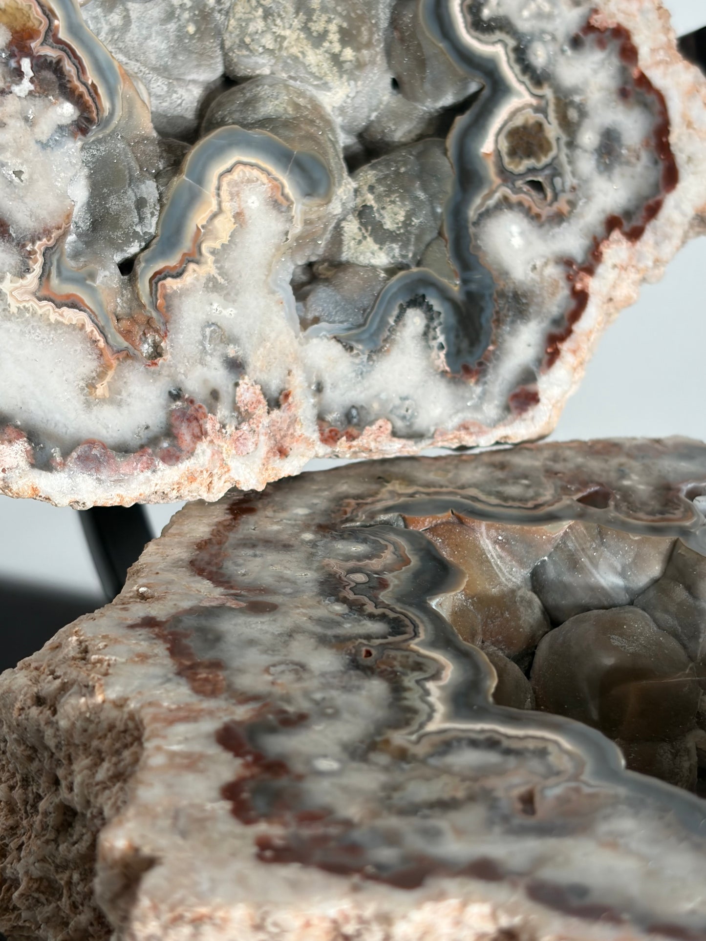 Argentinian Agate Crystal Jewellery Box on Statement Display Stand