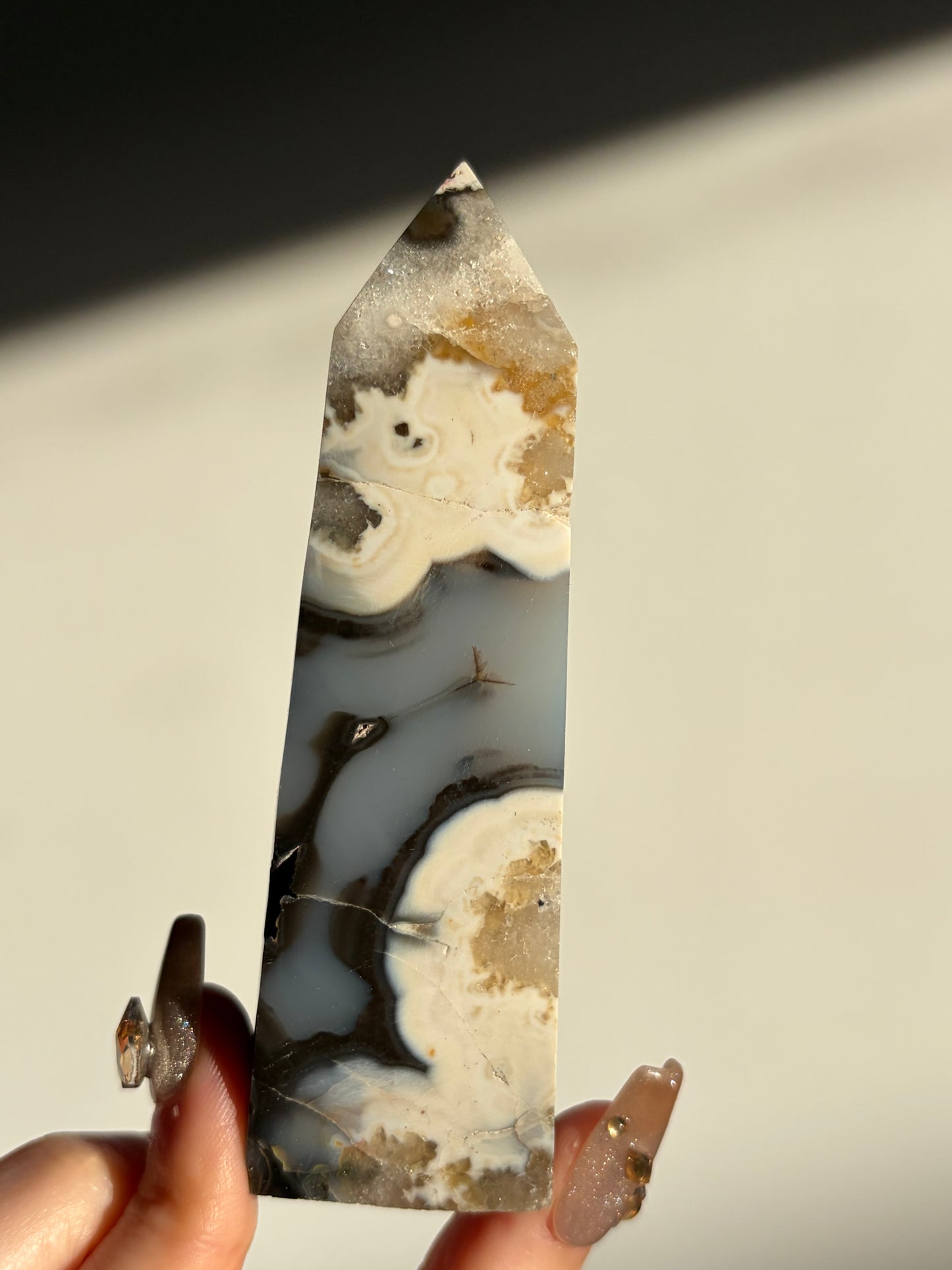 Argentine Blue Agate Tower with Dendritic Inclusions A (UV Reactive)