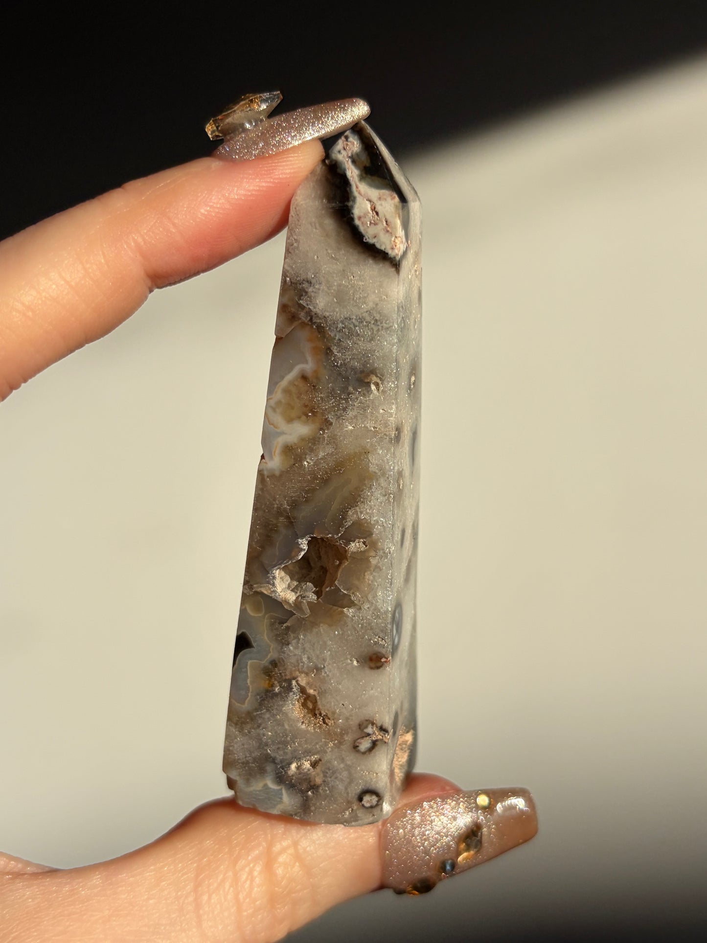 Argentine Blue Agate Tower with Dendritic Inclusions C (UV Reactive)