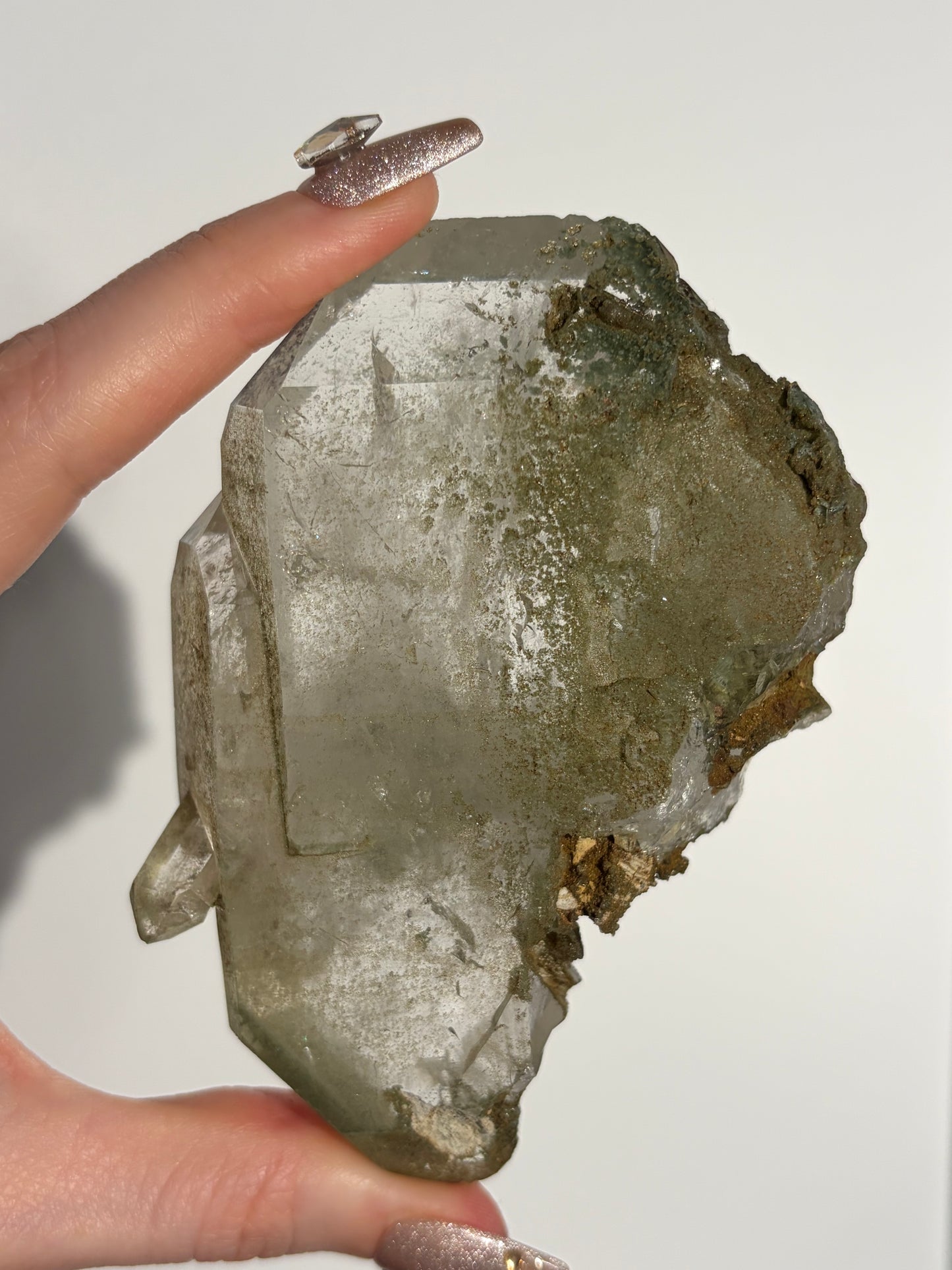 Chlorite Included Faden Quartz Specimen B
