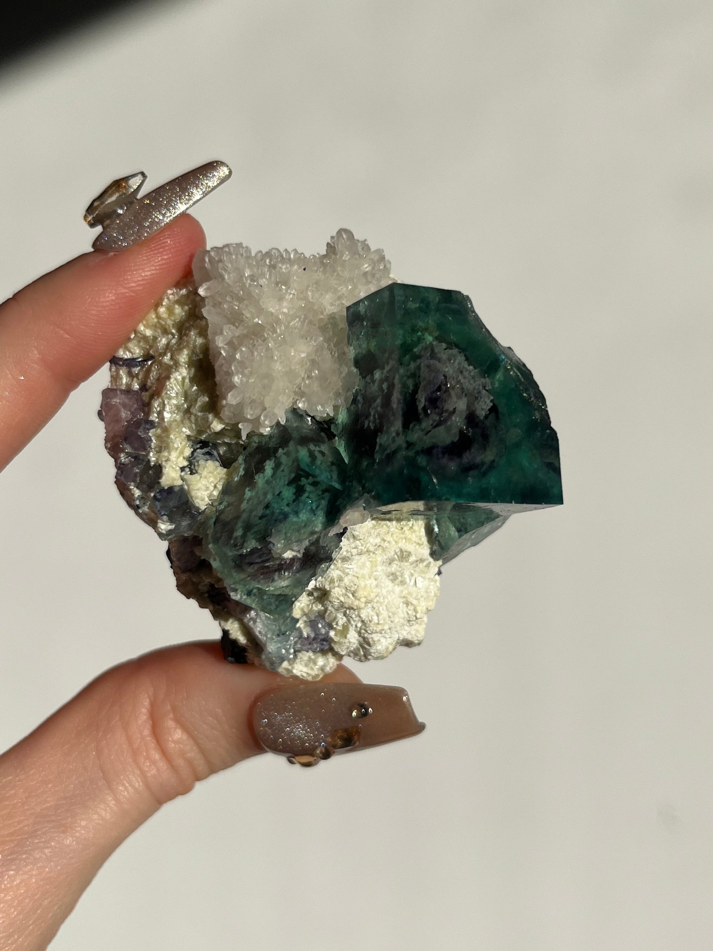 Vibrant Green-Purple Phantom Yindu Fluorite Specimen with Quartz E