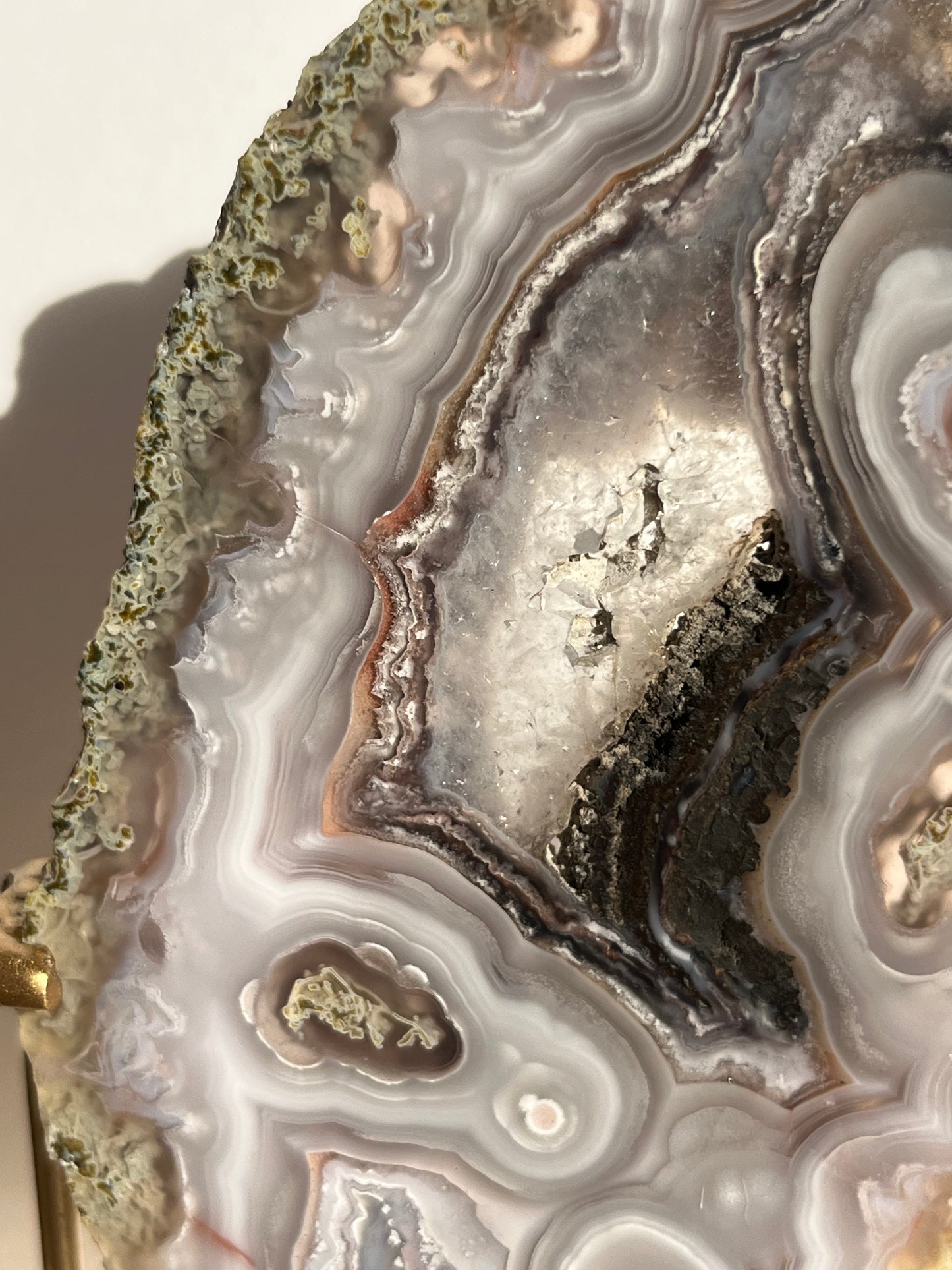 “Lemurian Garden” Lilac Agua Nueva Agate with Green Moss Inclusions and Parallax Effect Butterfly Pair on Stand