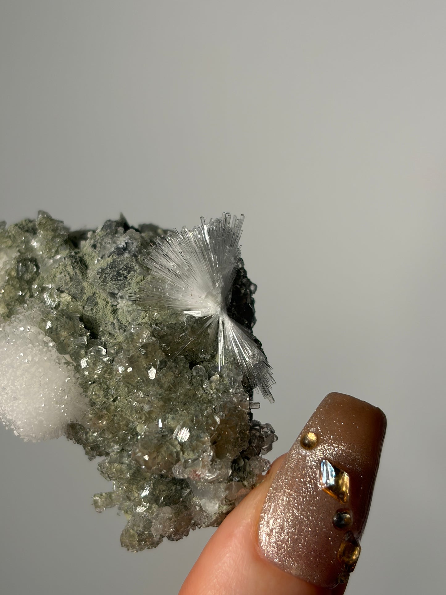 “Pole Star” Bowtie Natrolite Specimen with Quartz and Apophyllite Coated Rhombohedral Calcite K