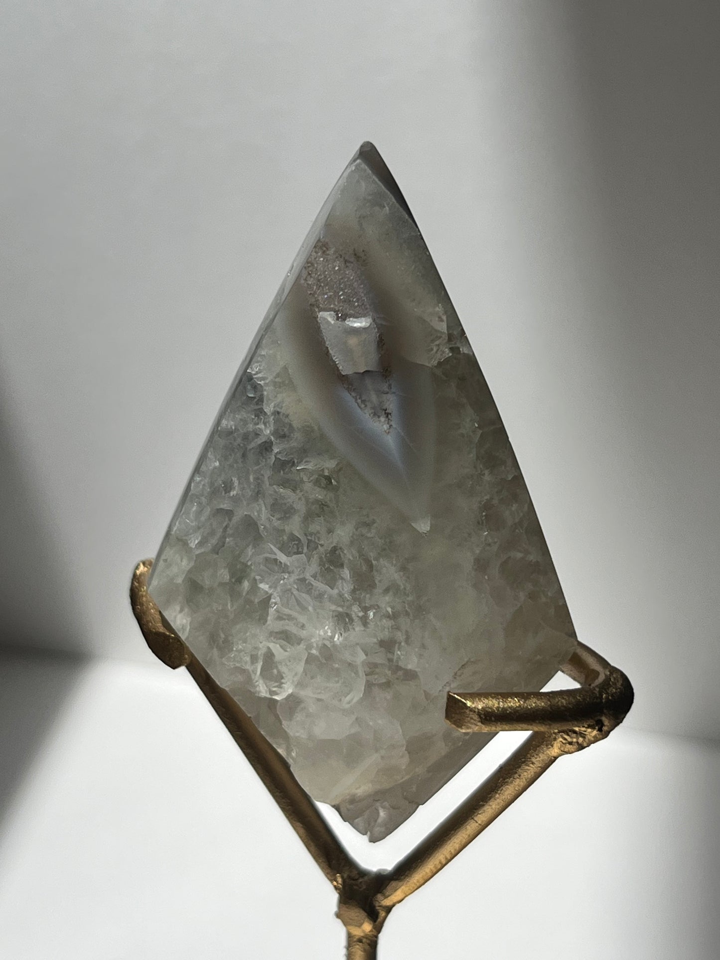 Purple Banded Agate Diamond Carving on Stand C
