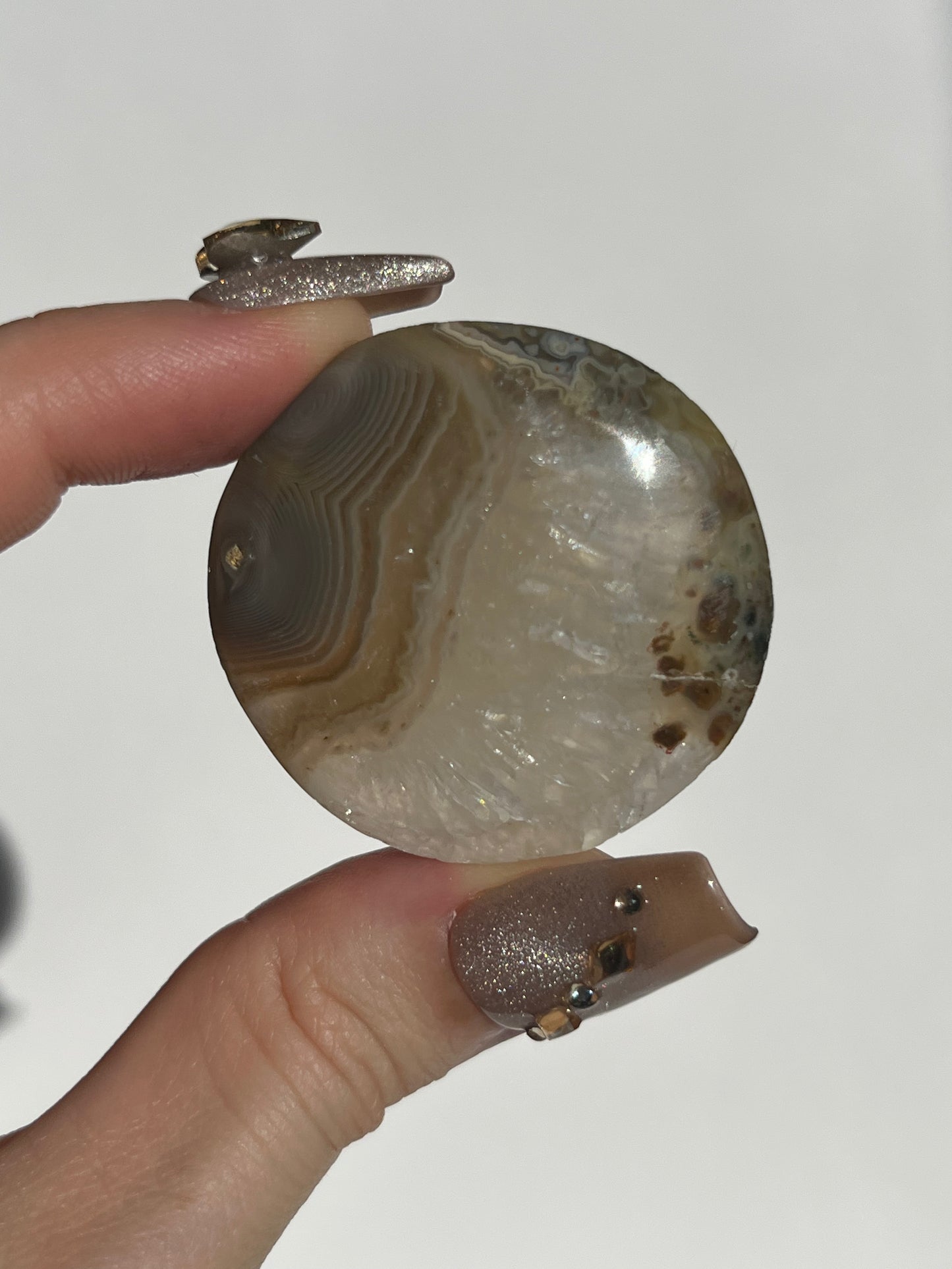 West Indonesian Banded Agate Medallion with Parallax Effect A