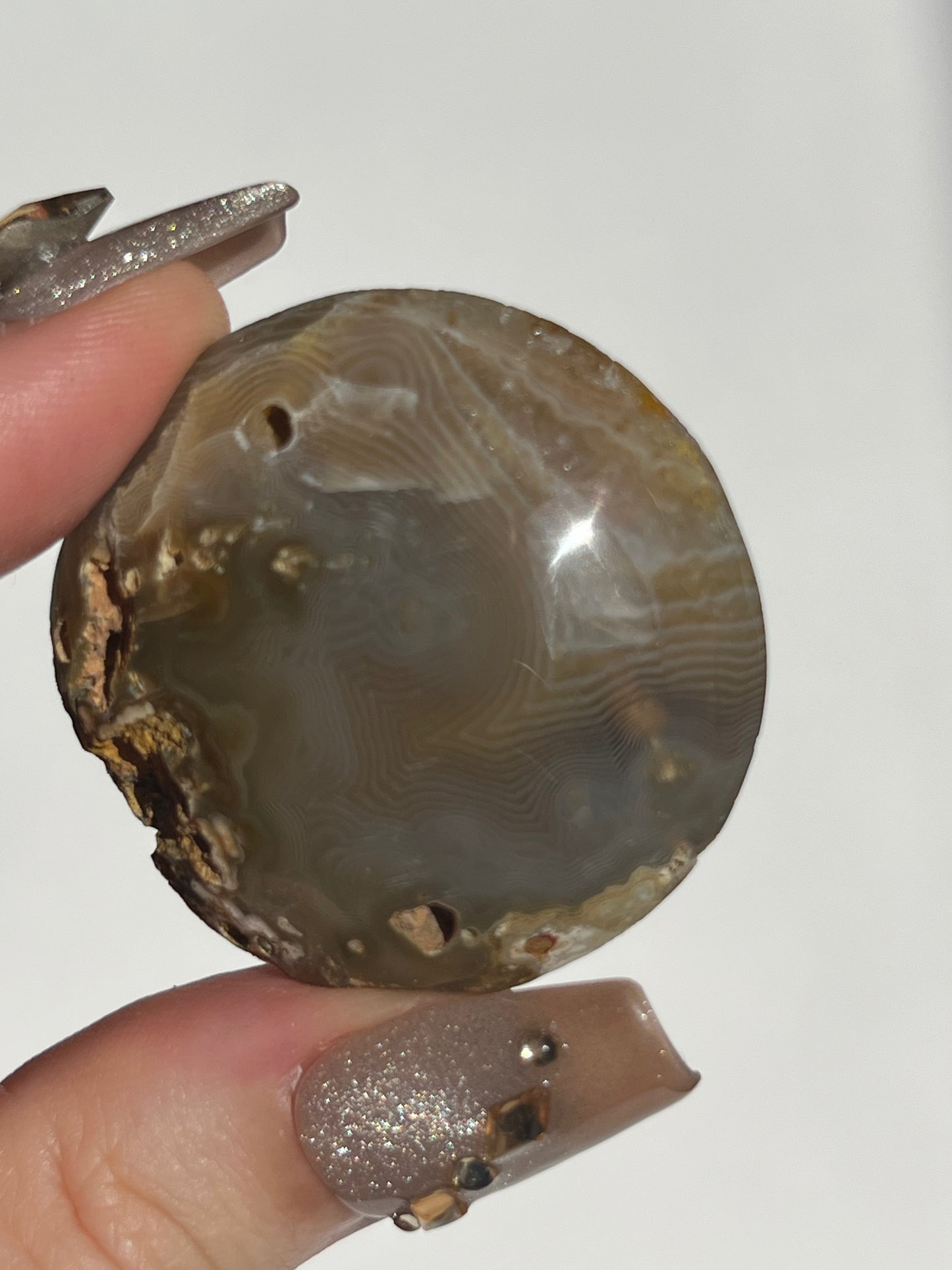 West Indonesian Banded Agate Medallion with Parallax Effect D