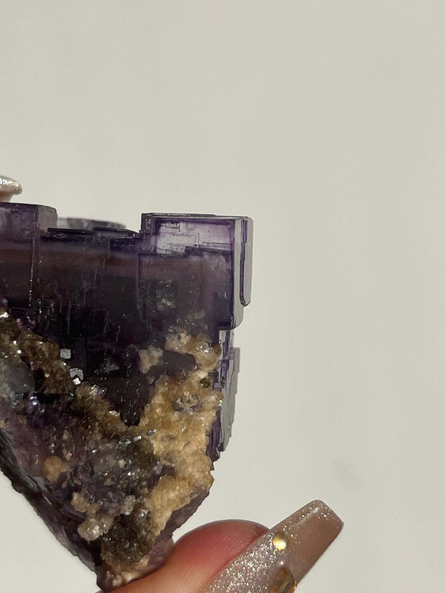 Purple Phantom Yaogangxian Fluorite with Muscovite and Static Enhydros Specimen
