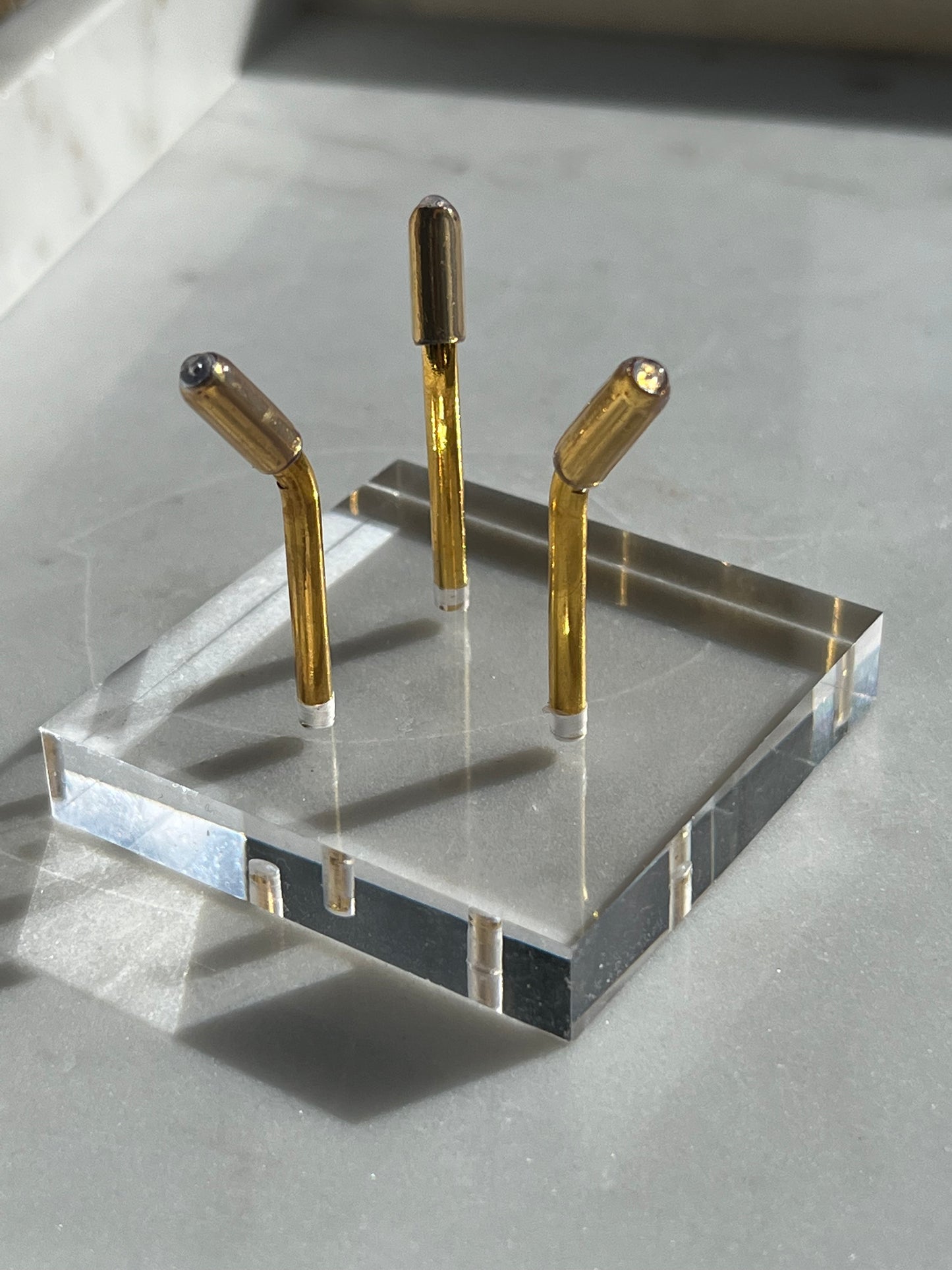 Three Leg Specimen Stand Gold