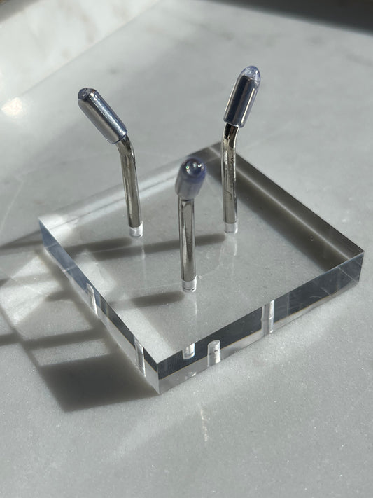 Three Leg Specimen Stand Silver