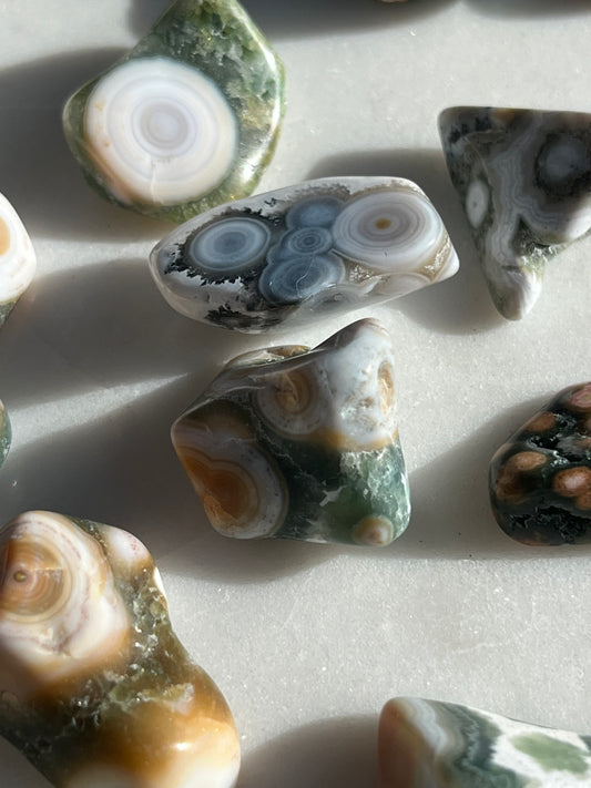 8th Vein Ocean Jasper Tumbled Stone (Extra Grade)